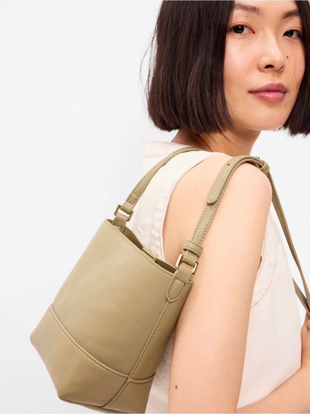Old navy small preppy bucket bag